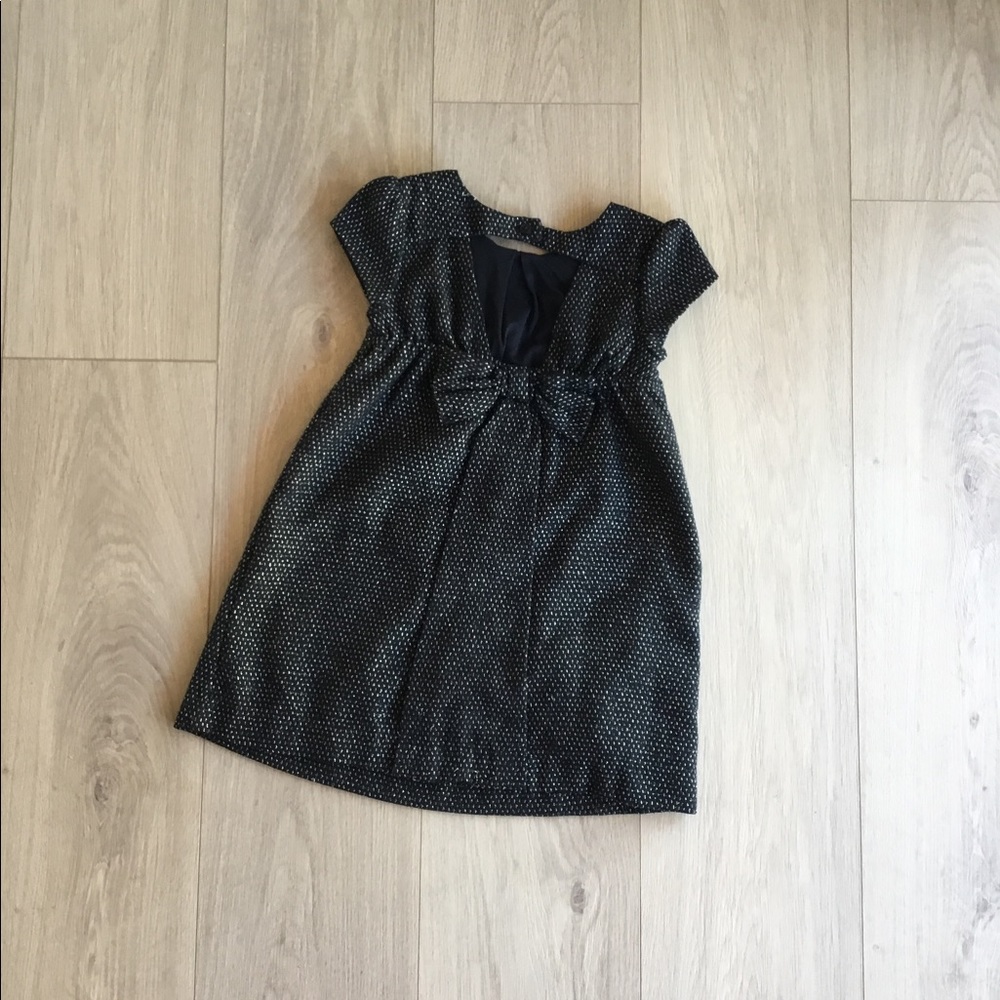Old Navy Black and Gold Dress With Bow Size 5T